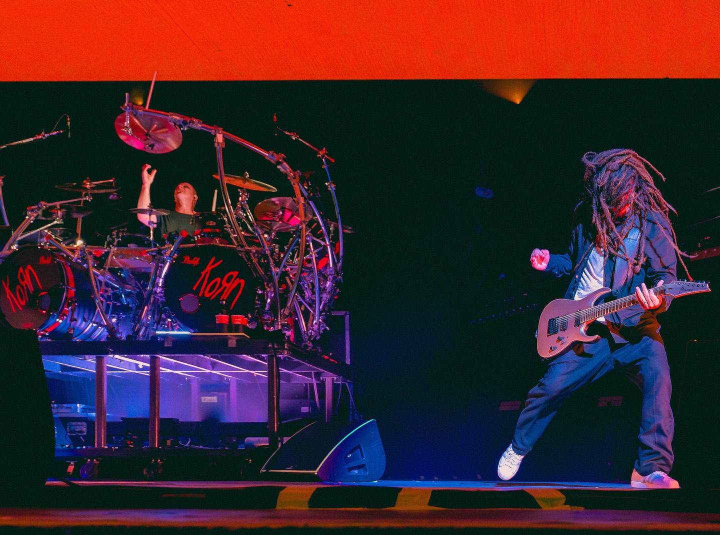 Korn en Lima