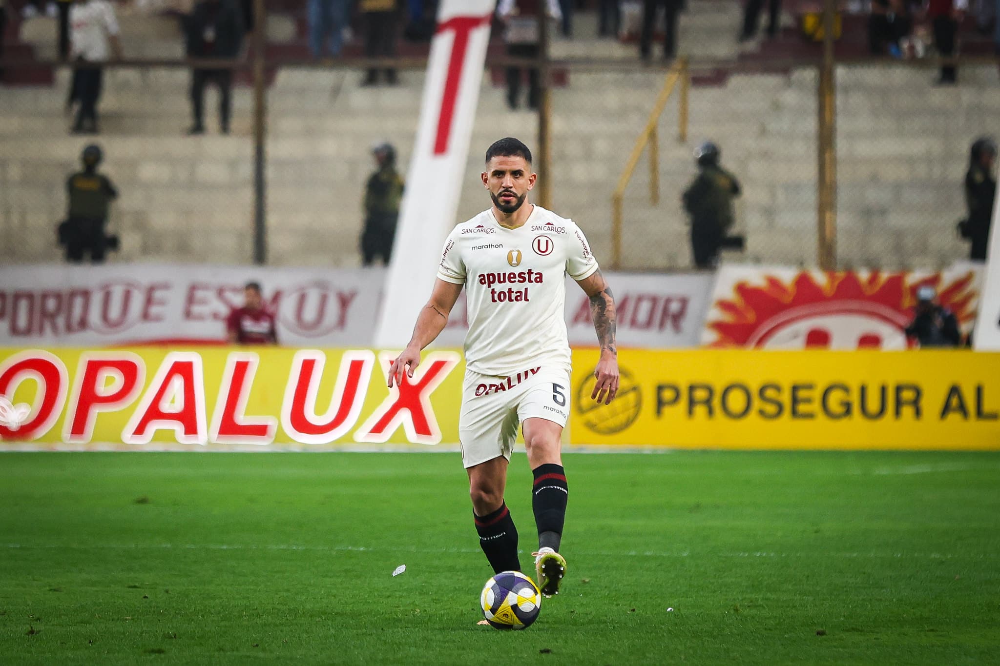 Universitario vs Cusco FC