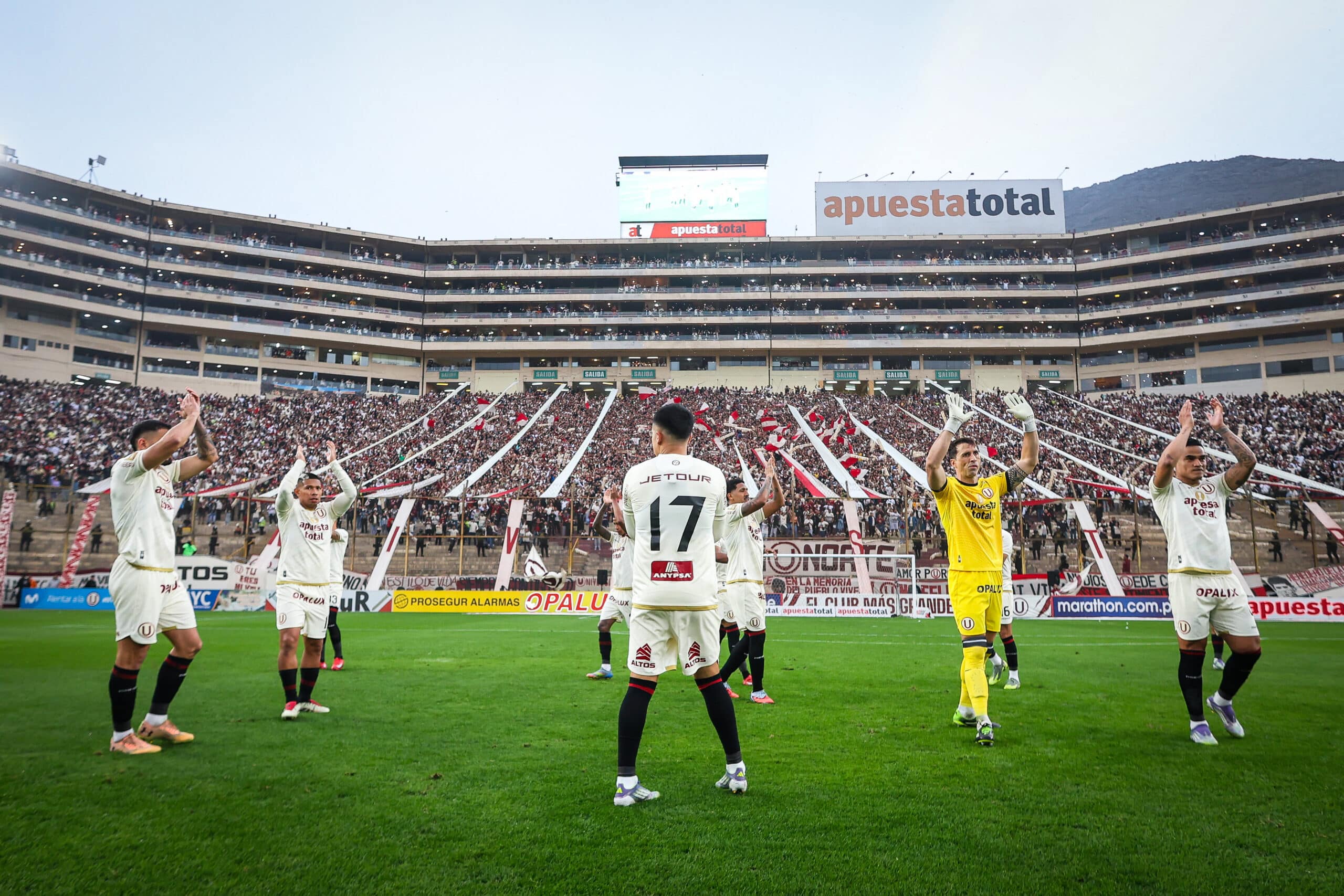 Universitario vs Cusco FC