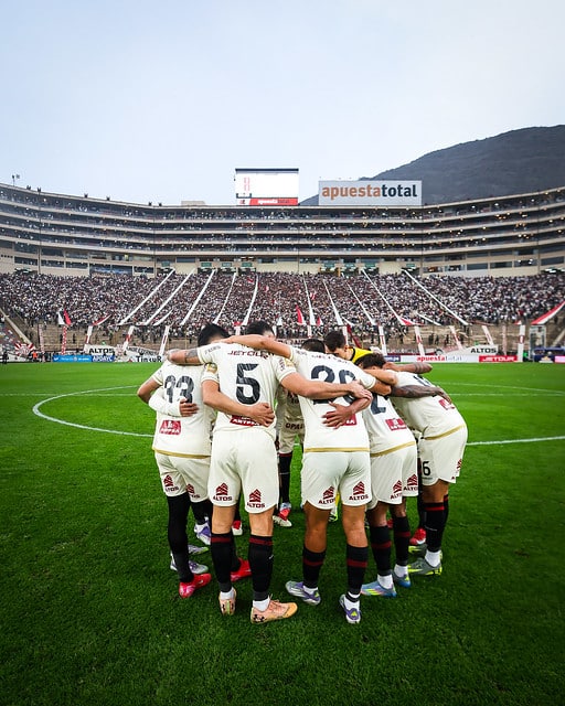 Universitario vs Cusco FC
