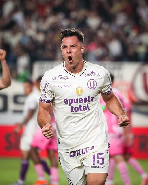 Universitario vs Ayacucho FC