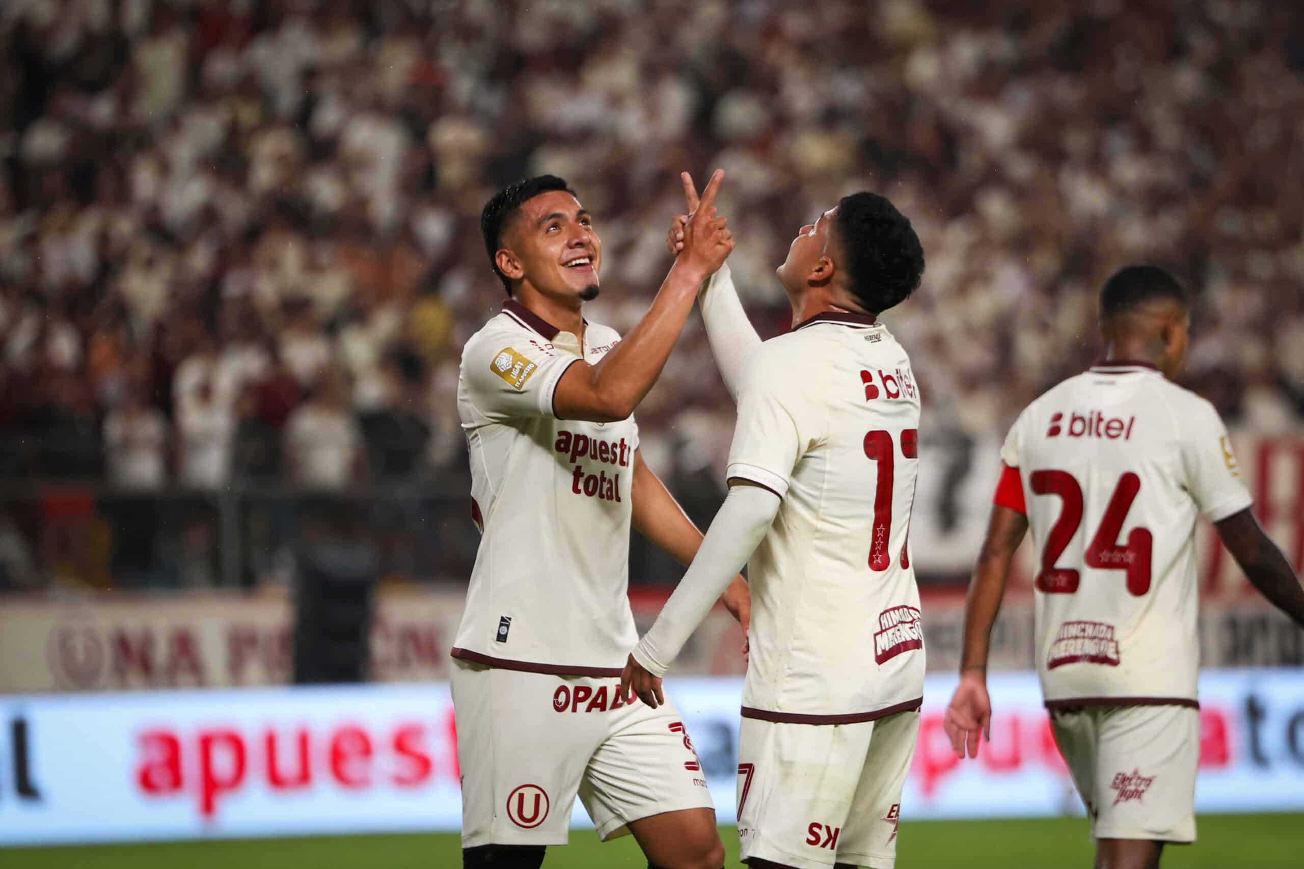 Universitario vs Sporting Cristal